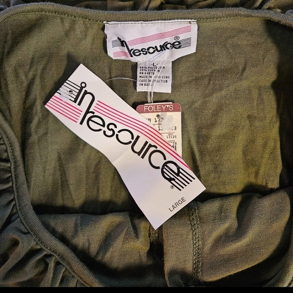 NWT In Resource Olive Ruffle Front Button Shirt - Picture 7 of 8